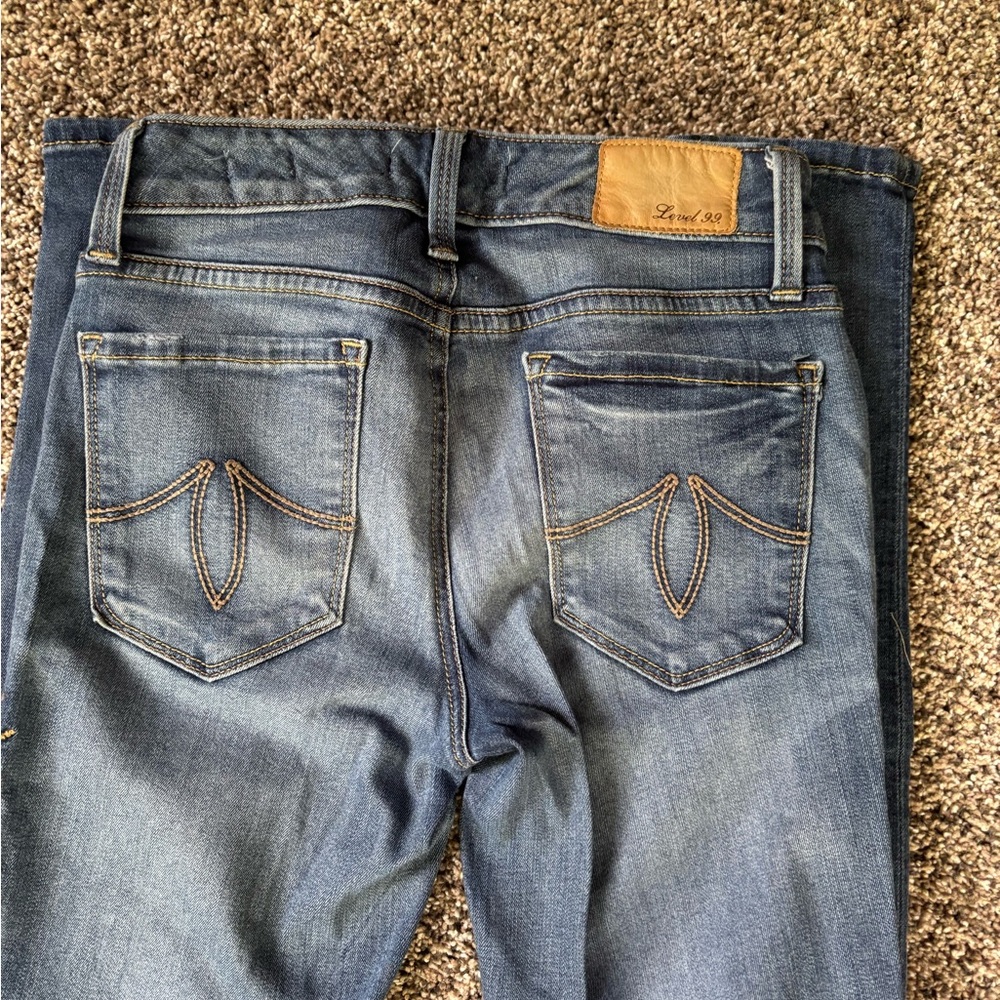 Level 99 Blue Straight Jeans in great condition